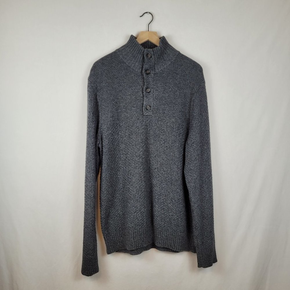 Banana Republic Sweater 1/4 Button With Ribbed Collar - Men's Size L
